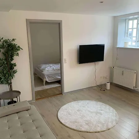 Fully Furnished And Serviced Appartement *